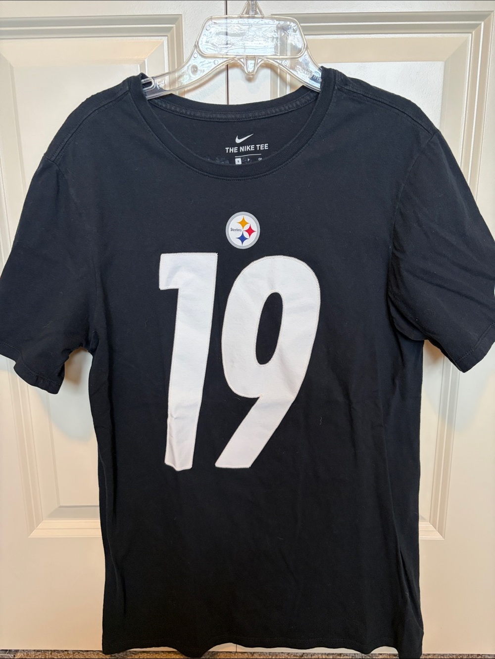 Nike Men's Black Pittsburgh Steelers #19 Juju Smith-Schuster player tee